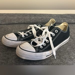 Converse size 8